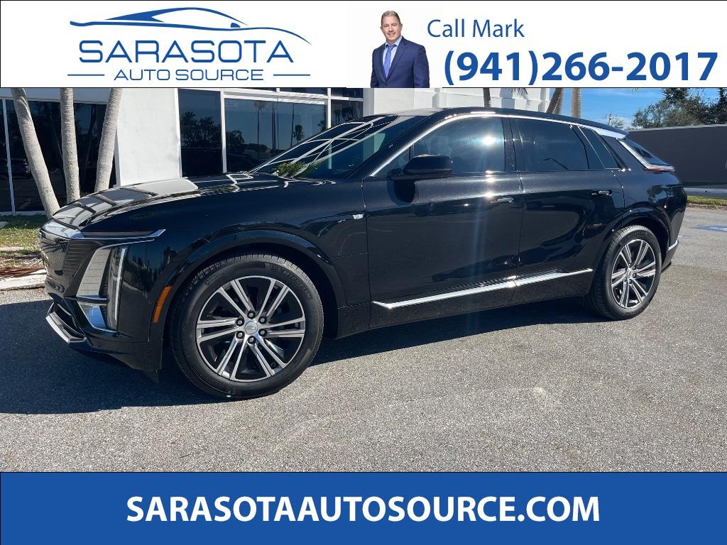 2024 Cadillac LYRIQ Luxury 1's photo