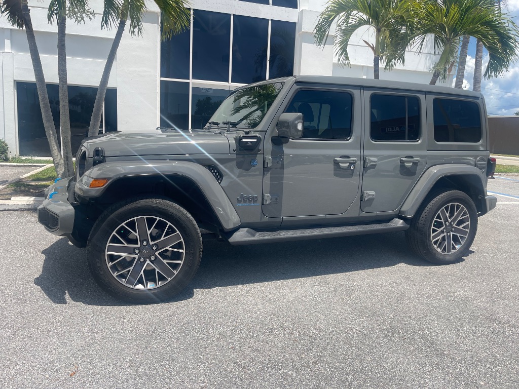 2023 Jeep Wrangler 4xe High Altitude 4XE - Photo 28