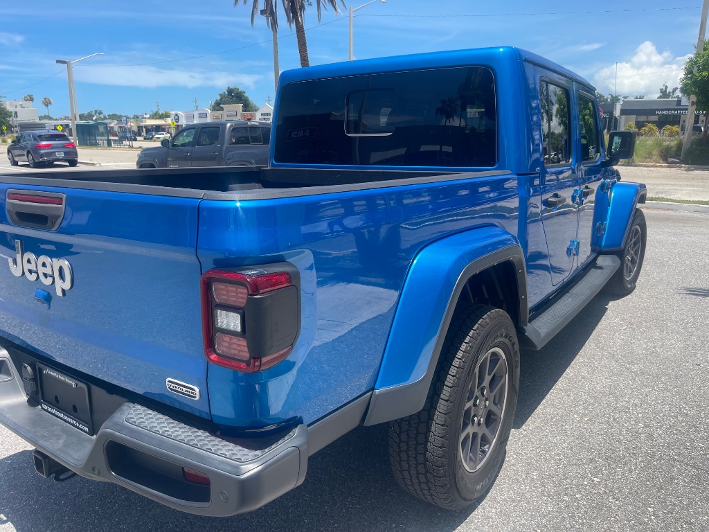 2022 Jeep Gladiator Overland - Photo 16