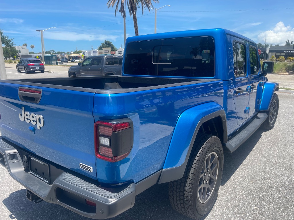 2022 Jeep Gladiator Overland - Photo 22