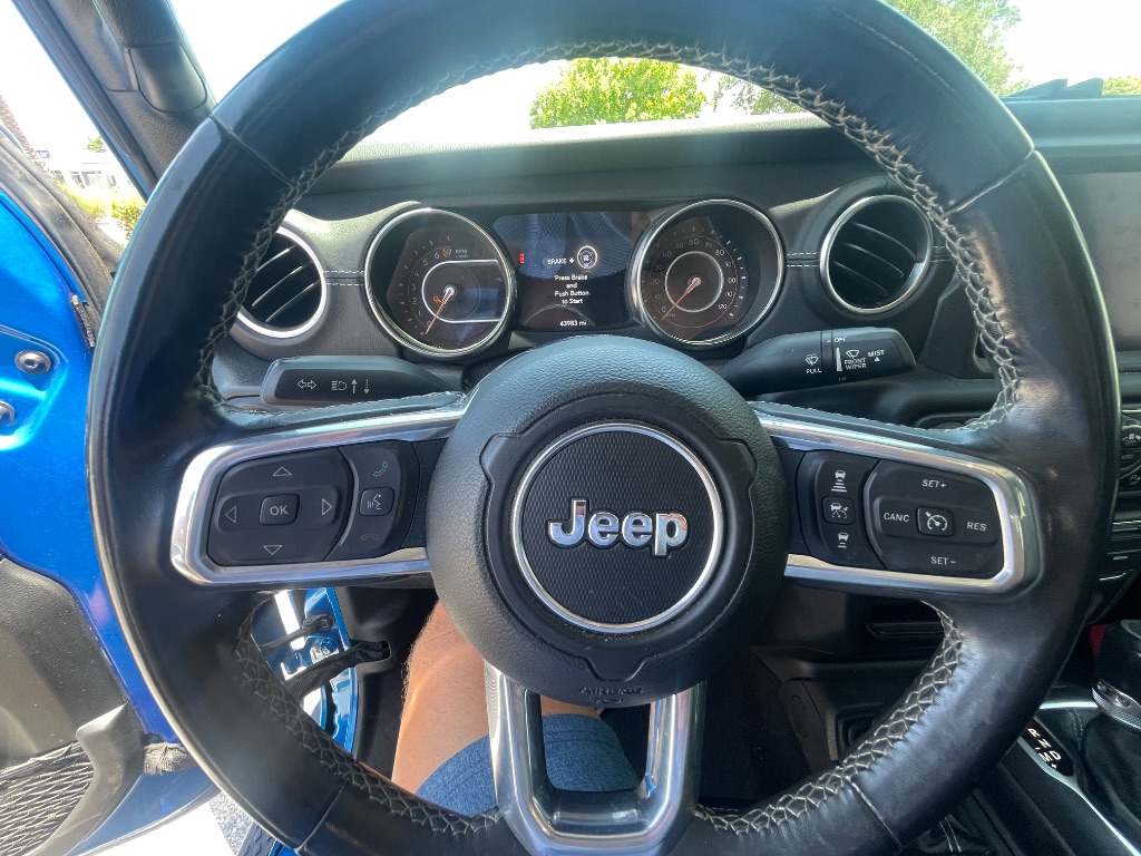 2022 Jeep Gladiator Overland - Photo 12