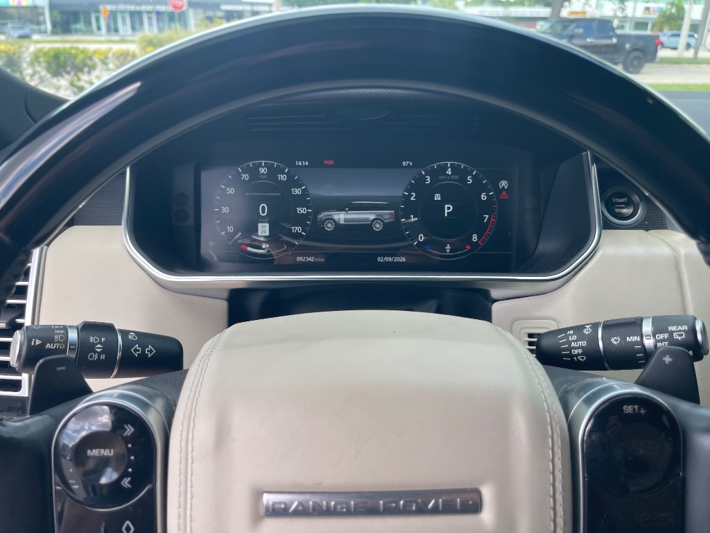 2018 Land Rover Range Rover Supercharged - Photo 16