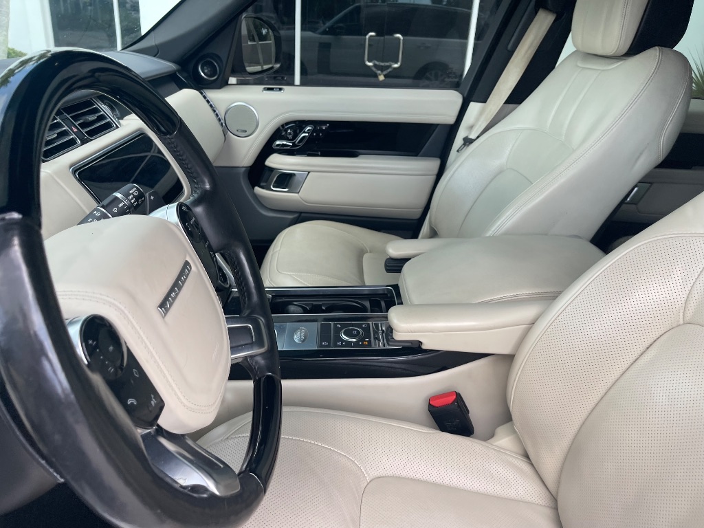 2018 Land Rover Range Rover Supercharged - Photo 9